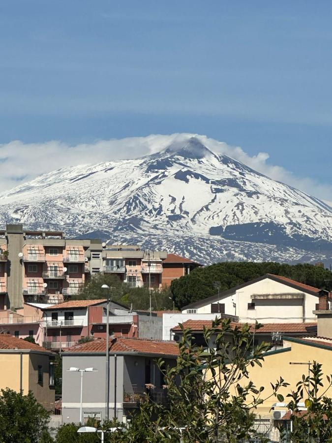 Dama House Airport&Hospital Apartman Catania Kültér fotó