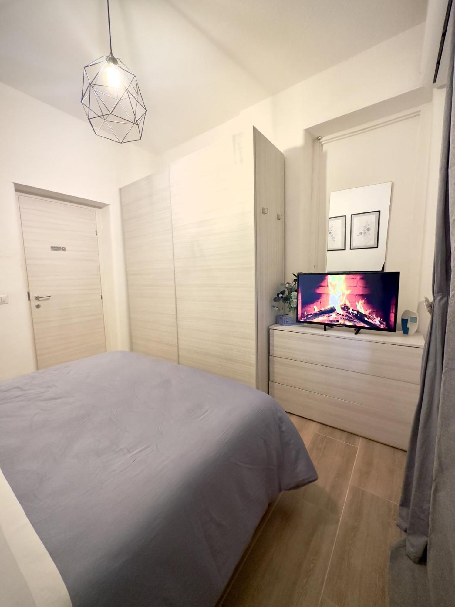 Dama House Airport&Hospital Apartman Catania Kültér fotó